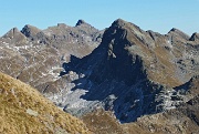 42 in cresta vista verso le cime dei Laghi Gemelli...